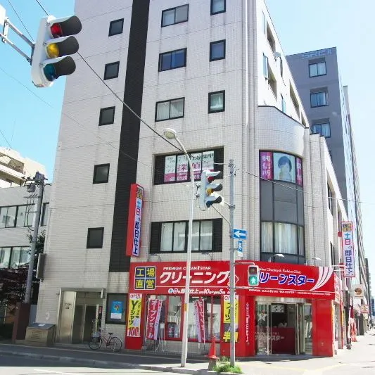 入居しているビルの外観